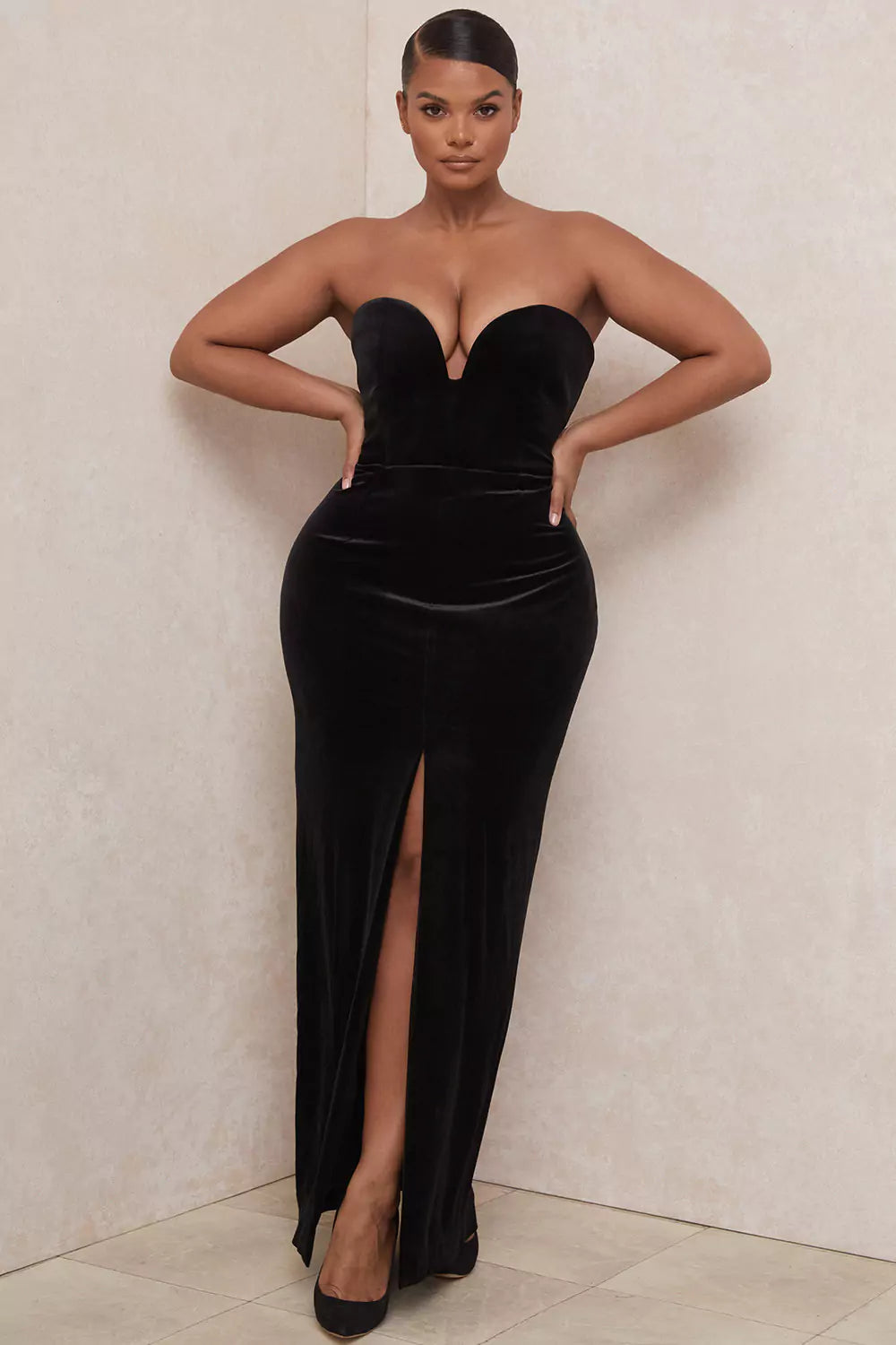 Velvet discount cocktail dresses